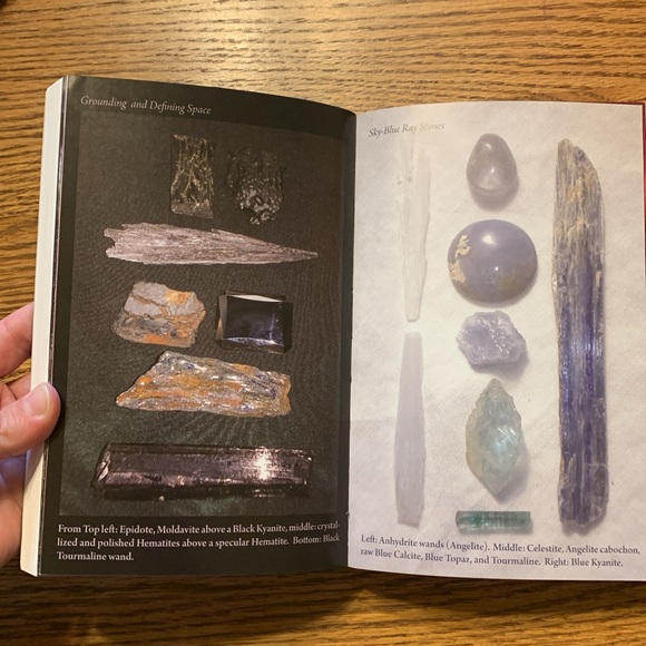 The Crystal Lotus Handbook - Picture 5 of 5